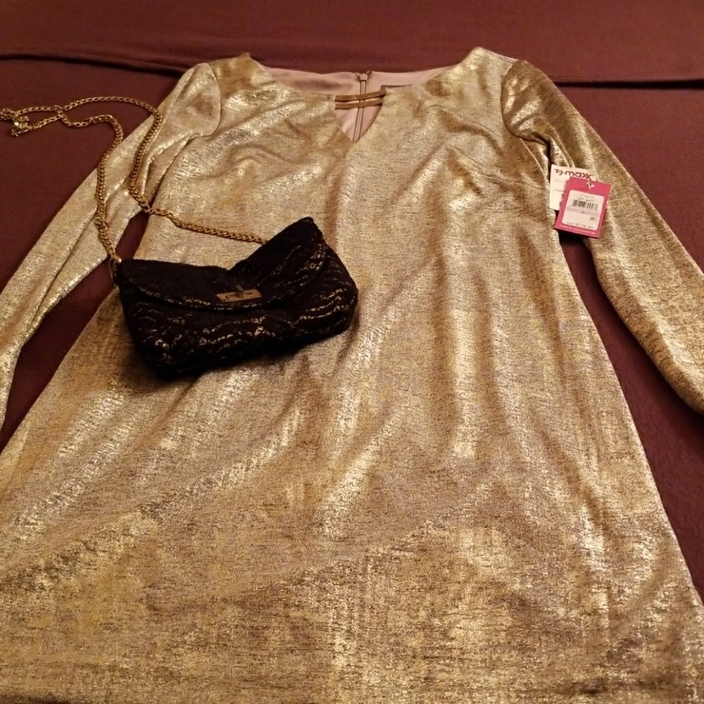 Stunning Vince Camuto Gold Dress PRICE IS FIRM